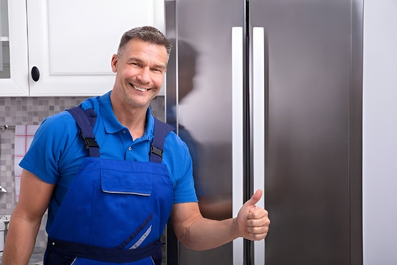 Refrigerator repair in San Diego